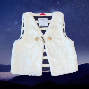 NAUTICA Size M (5-6) White Faux Fur Vest w/Navy & White Stripe Lining